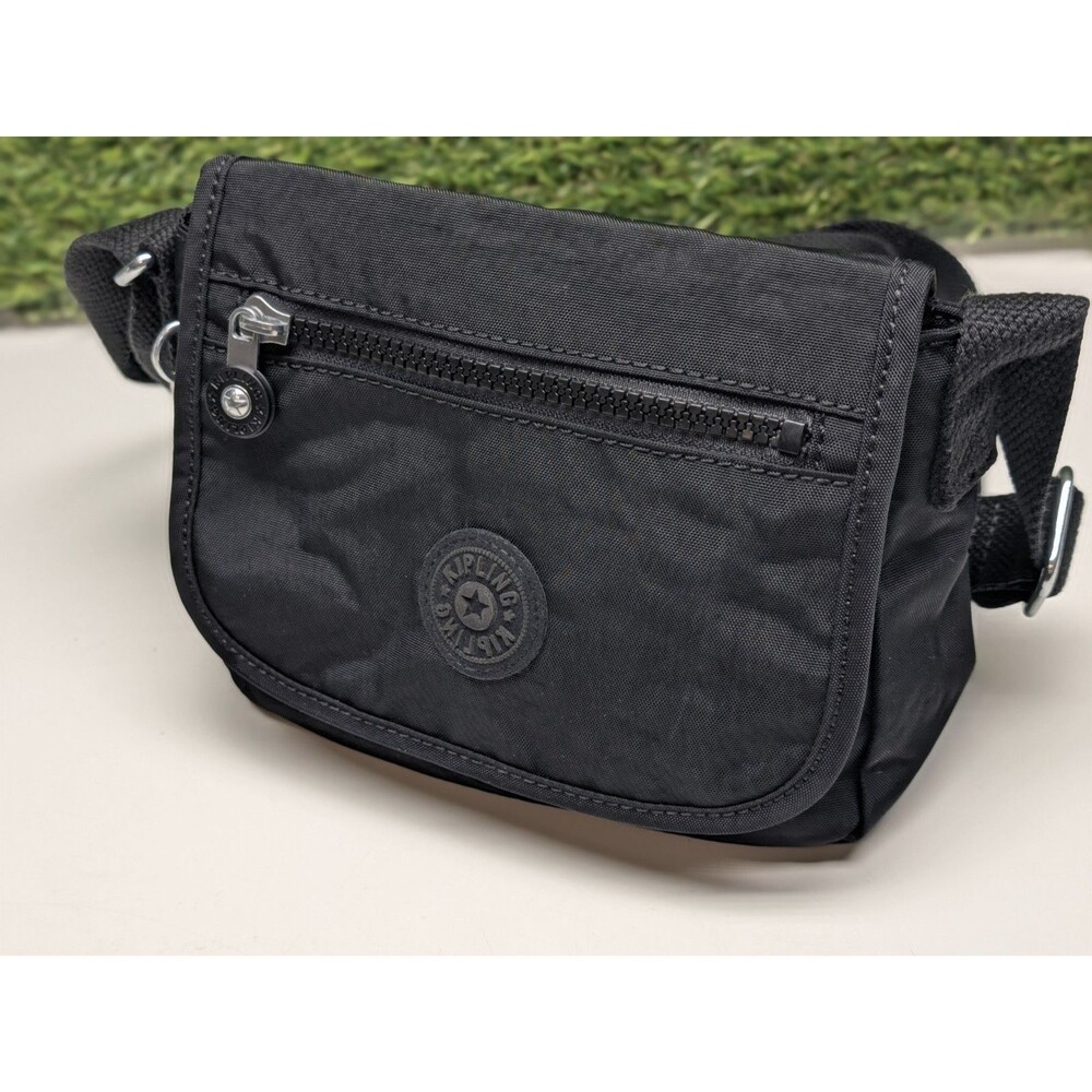 Kipling Women's Sabian Mini Crossbody 7.75''L x 5.75''H x 3.5''D, Black Noir